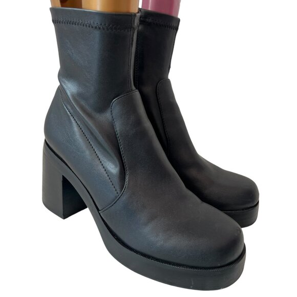 Steve Madden y2k style boots - Picture 3 of 11